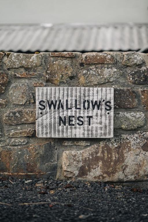Swallows Nest Apartment *